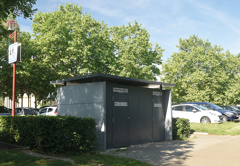 wc publics